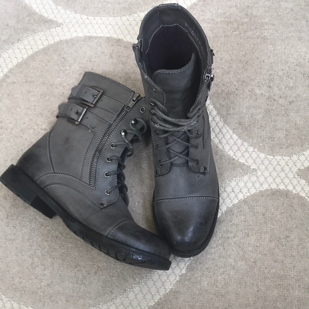 Ladies Combat Boots